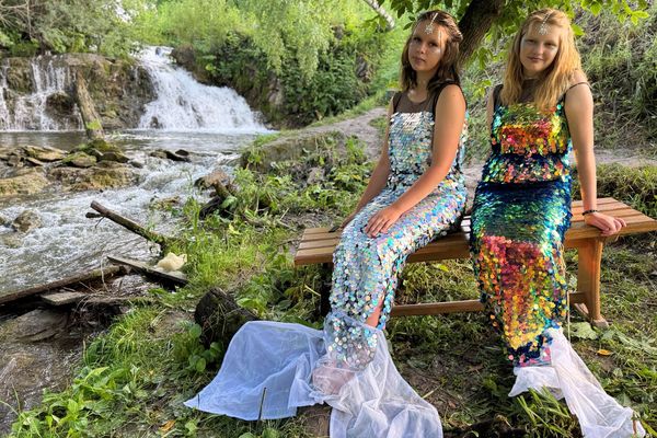 Праздник у водопада Падун